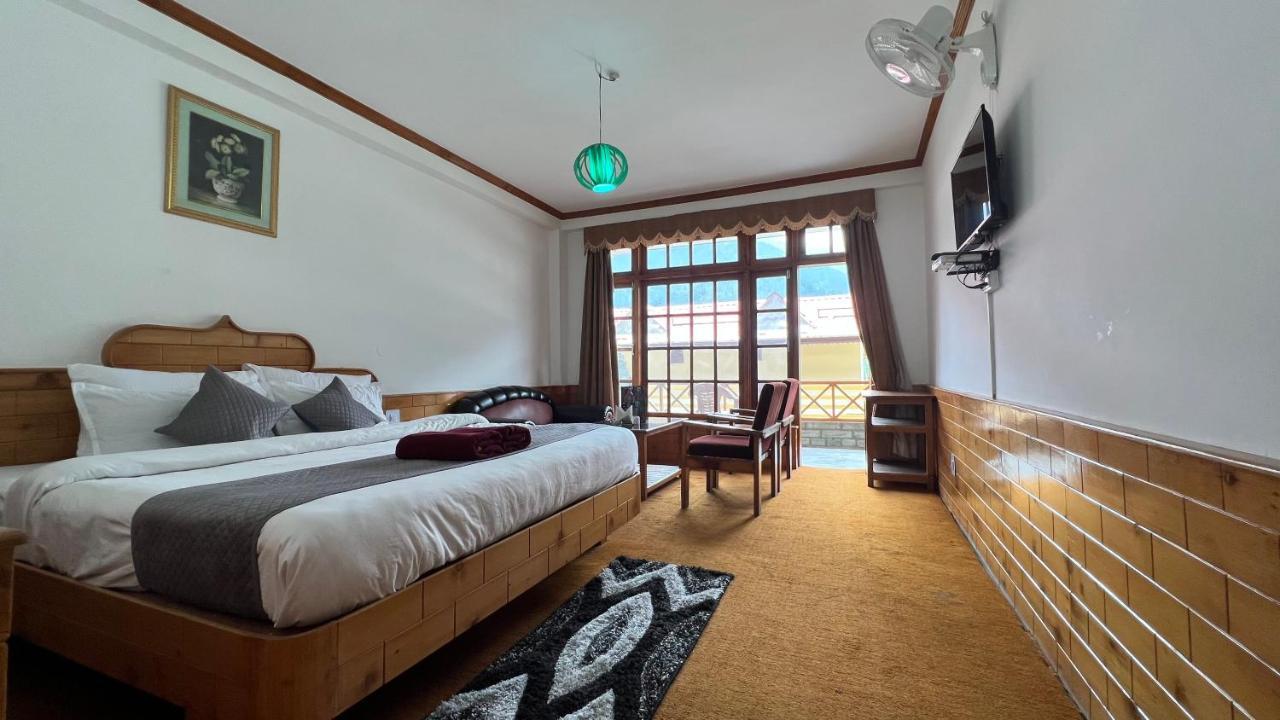 Sita Classic, Most Comfortable Family Hotel In Manali Dış mekan fotoğraf